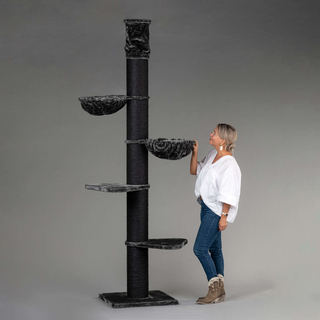 Big Cat Tower Blackline Dark Grey