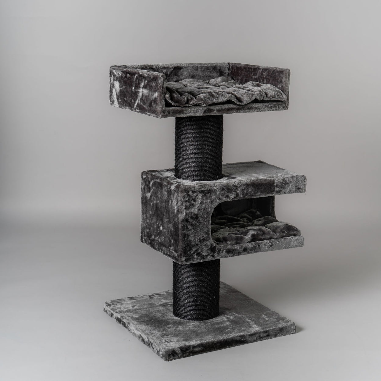 Maine Coon Lounge Retreat Blackline Dark Grey