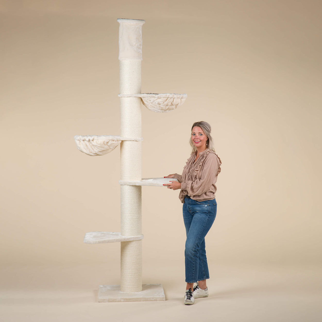 Big Cat Tower Beige