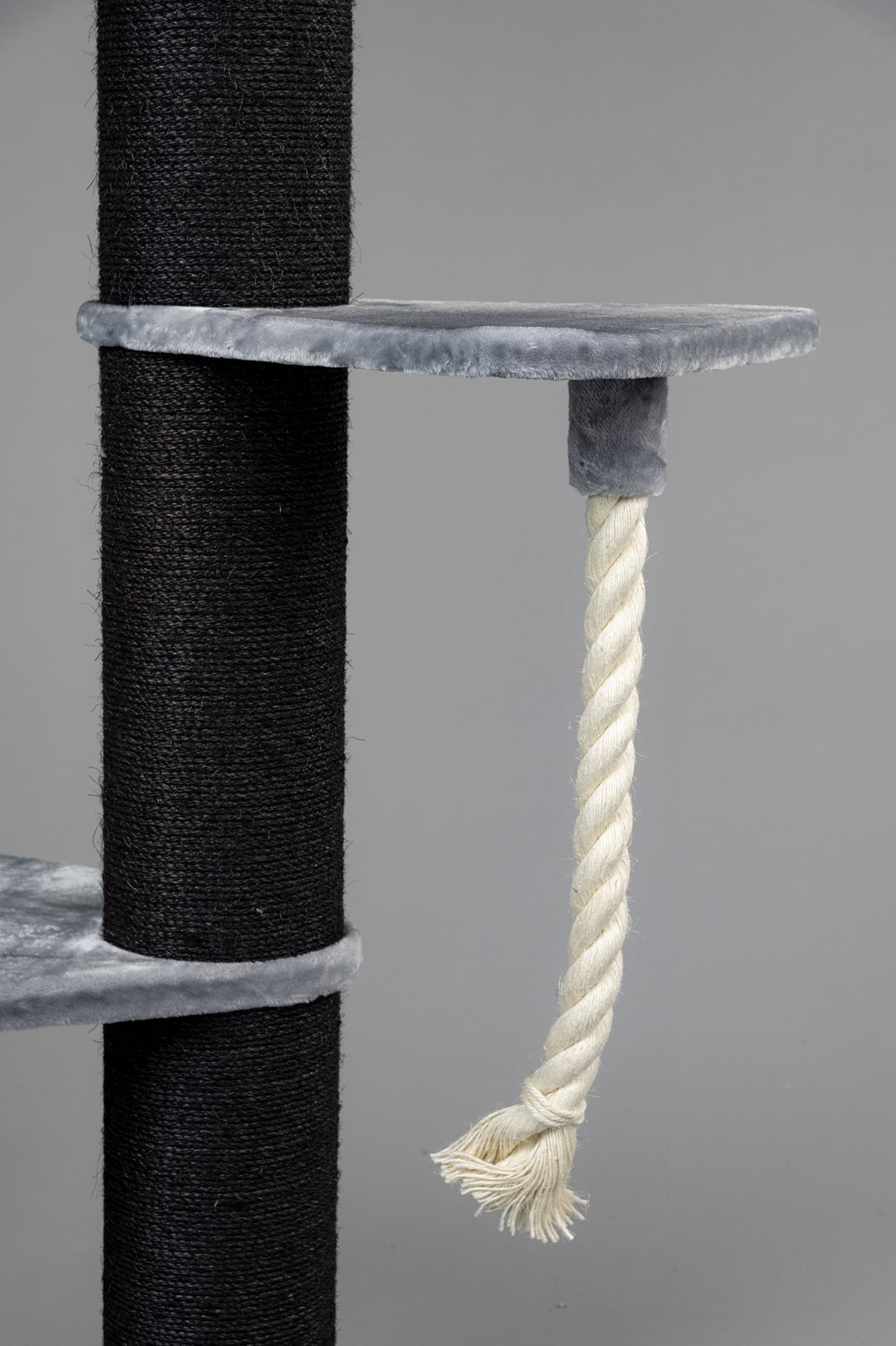 Large, Light Grey Lying Area Step With Play Rope Triangular (for 5, 6 or 8 inch poles)