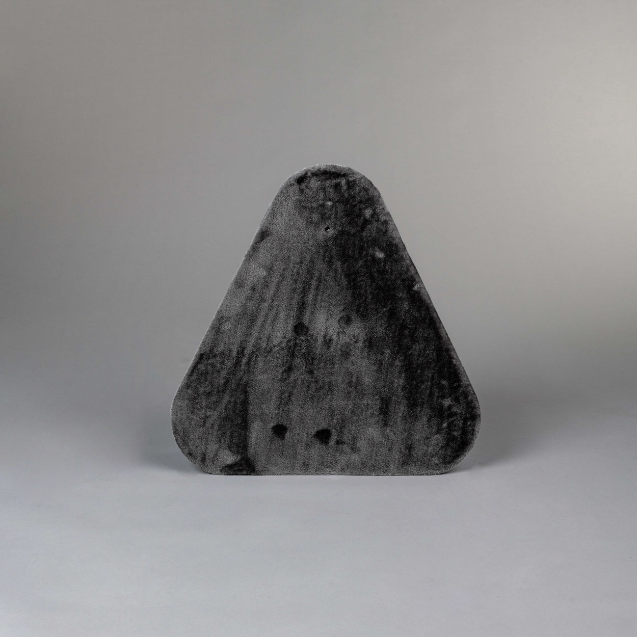 Large, Dark Grey Lying Area Step Triangular (for 5, 6 or 8 inch poles)