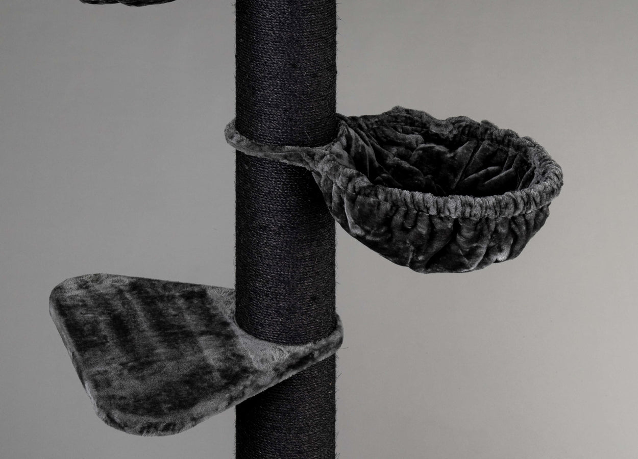 Large, Dark Grey Lying Area Step Triangular (for 5, 6 or 8 inch poles)