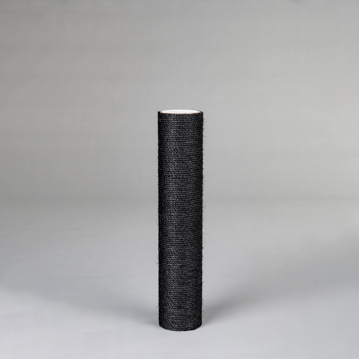 Sisal Pole 24 inch x 5 inchØ - M8 (Blackline)