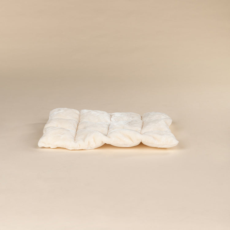 Cushion for rectangular top bed beige (bed = 24x17x6inch)