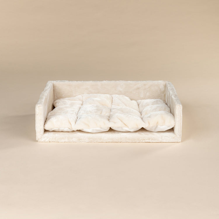 Cushion for rectangular top bed beige (bed = 24x17x6inch)