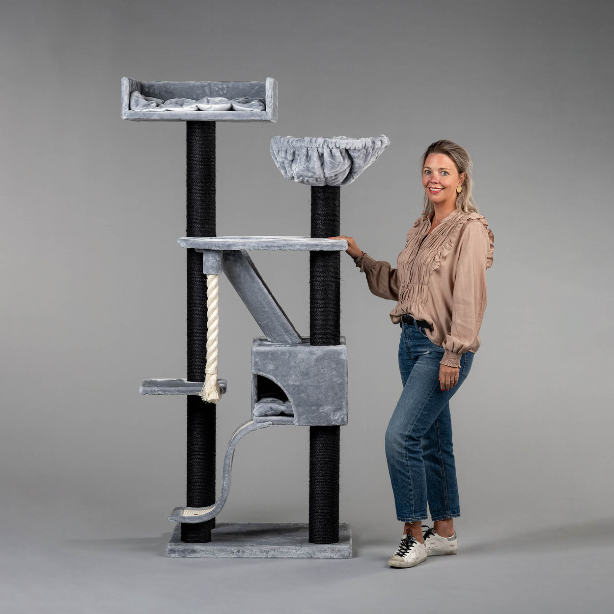 Cat Tree for large cats Cat Mansion Blackline Light Grey CatTreeKing USA