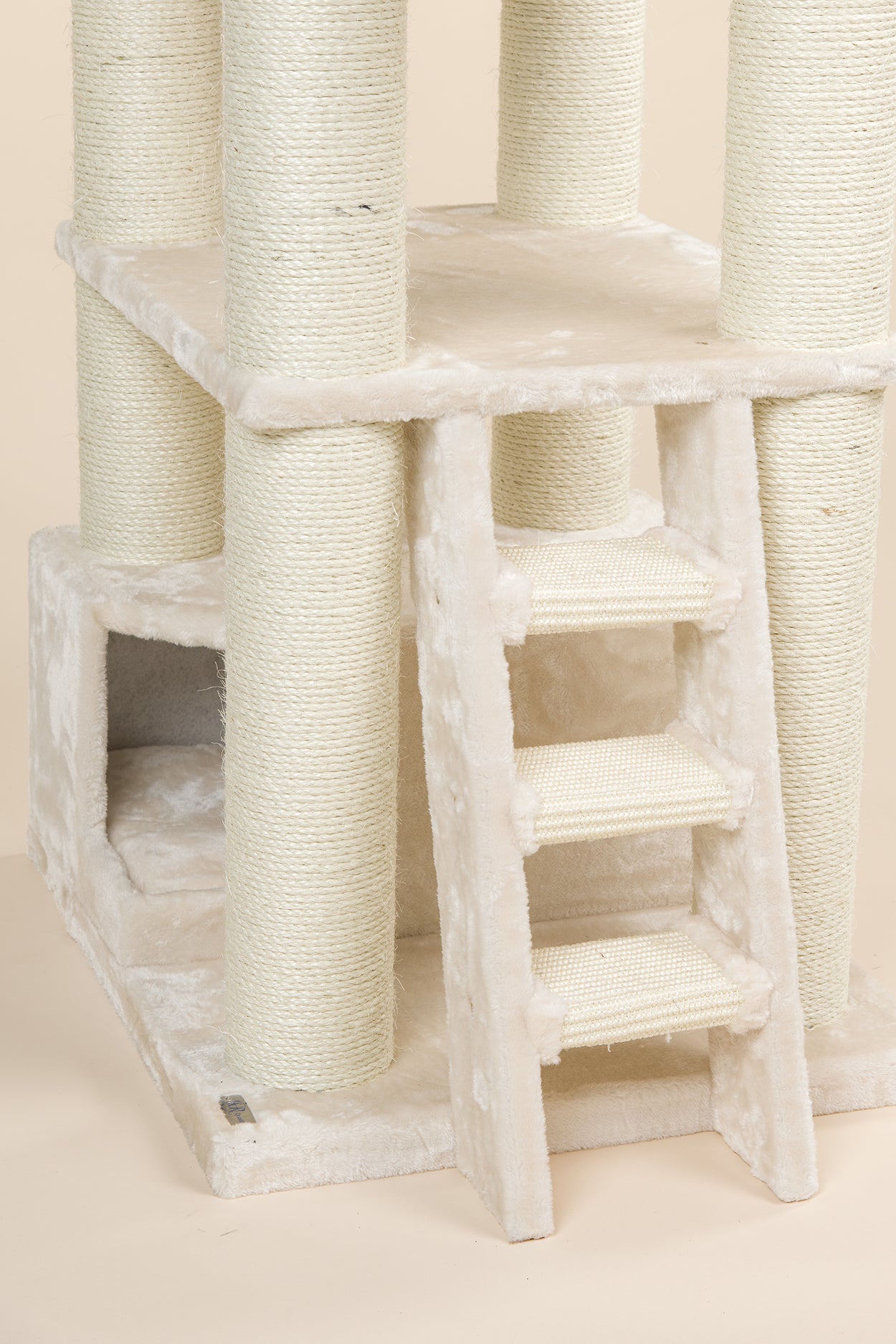 Cat Tree for large cats Corner Cat XXL Beige CatTreeKing USA